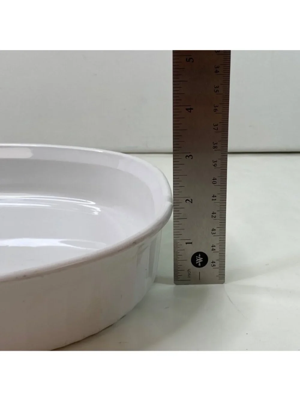 CorningWare French White 2.5 Liter F-4-B Oval Baking Dish Ribbed Sides